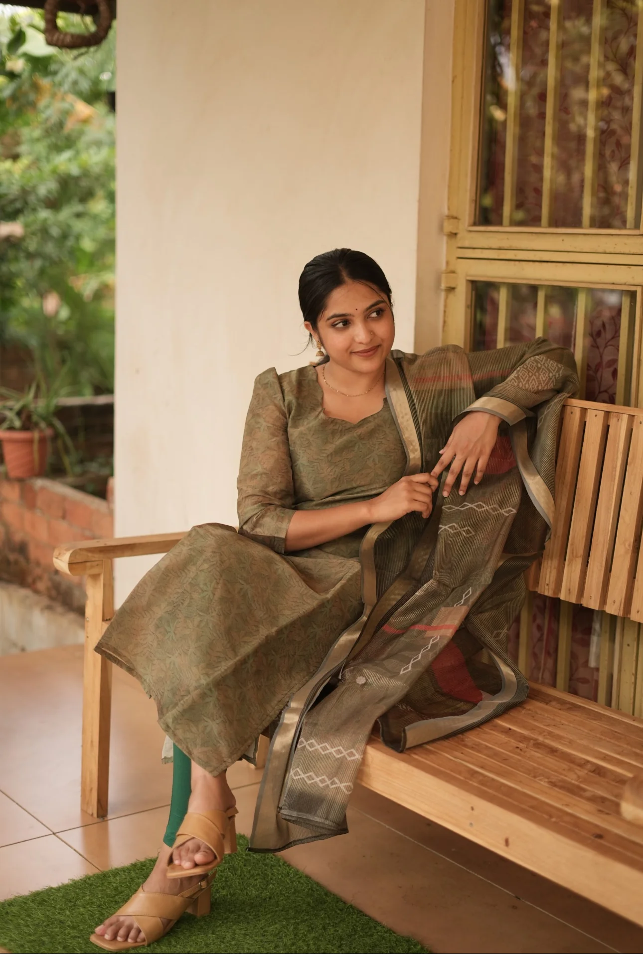 Thumb 3